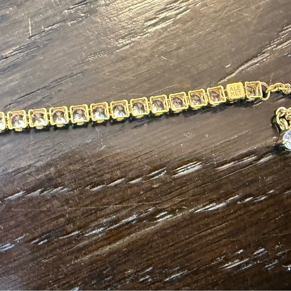 Pandora Gold and Silver Bracelet - Picture 5 of 6